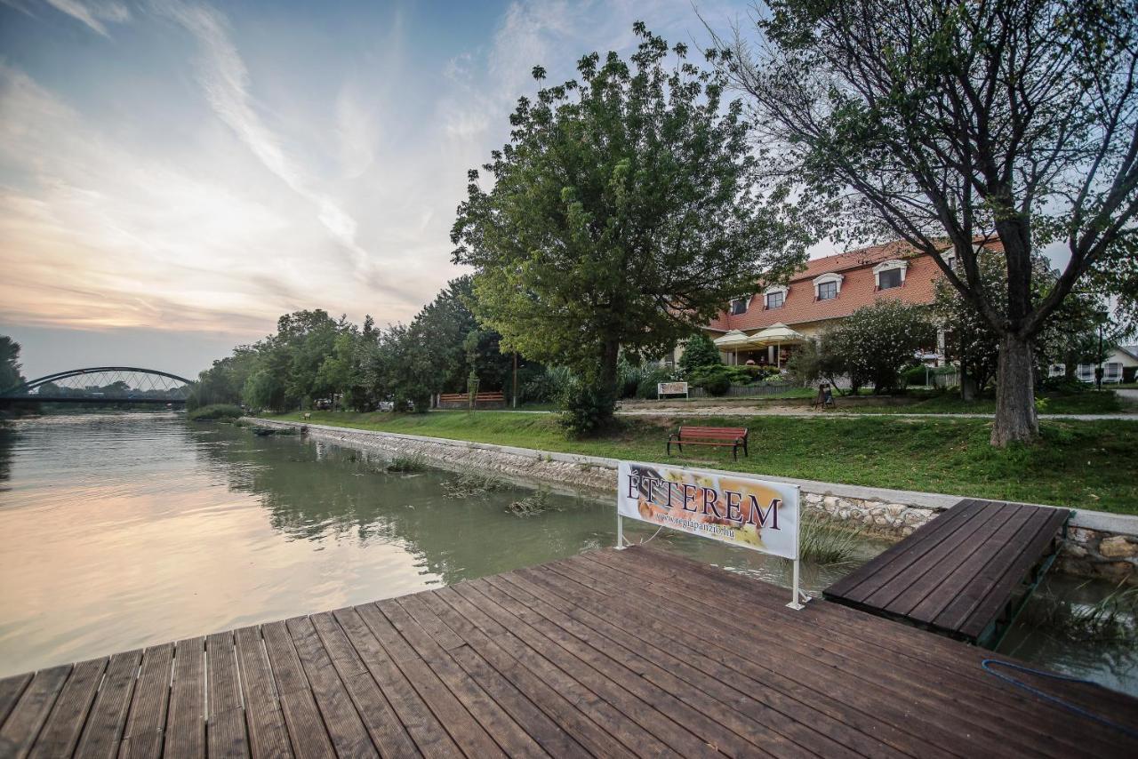 Bed and Breakfast Regia Panzio Halaszi Экстерьер фото